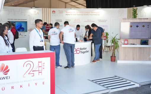 Huawei TEKNOFEST’te yeni nesil teknolojilerini sergiledi