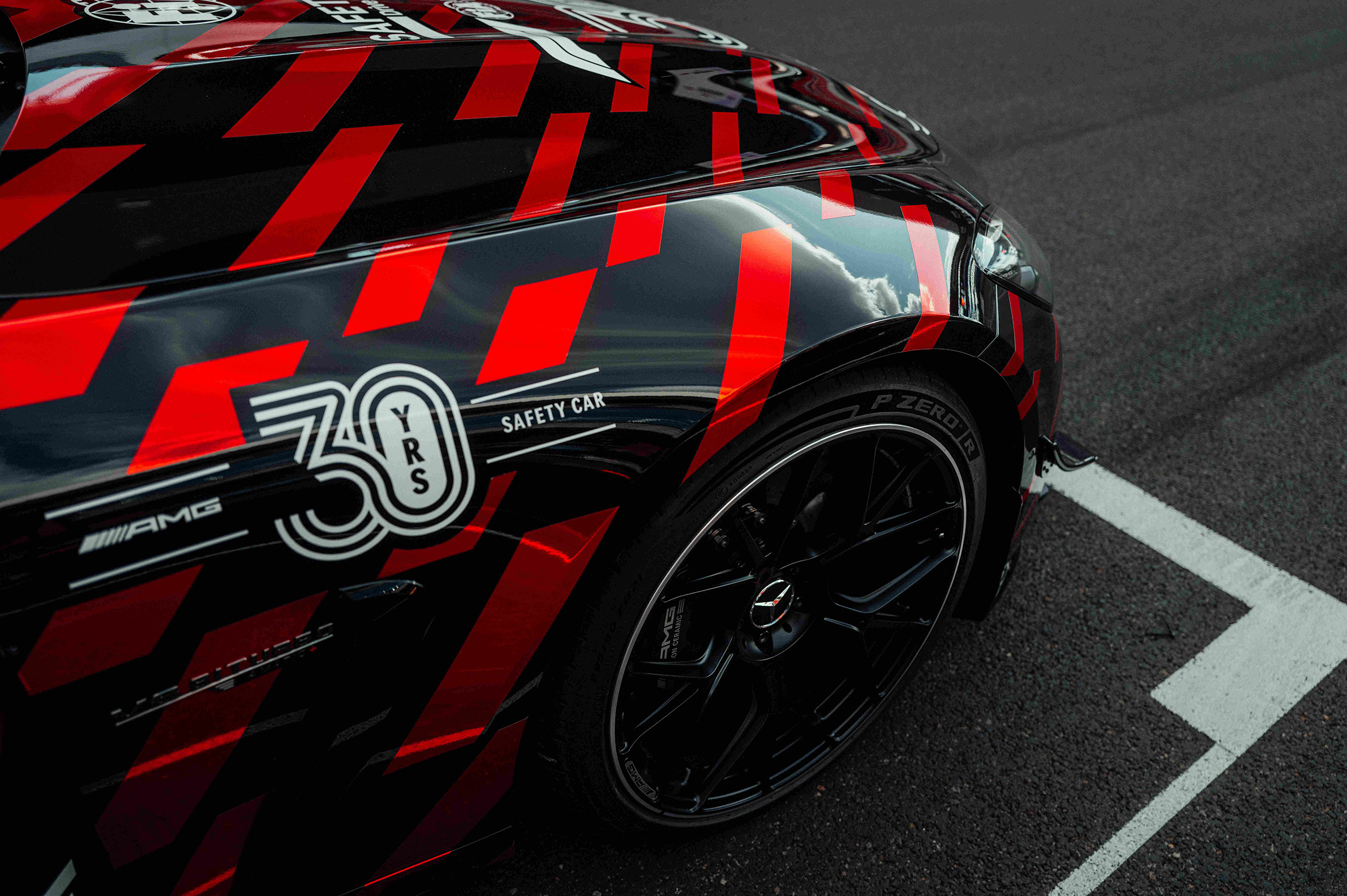 PIRELLI'DEN F1® GÜVENLİK ARACI'NA ÖZEL YENİ LASTİK: MERCEDES-AMG GT 63 PRO 4MATIC+ İÇİN P ZERO R
